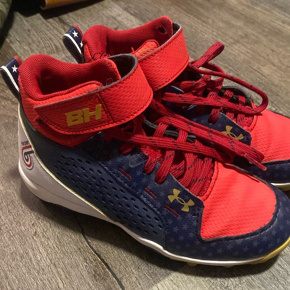 Boys Bryce Harper Under Armour baseball cleats